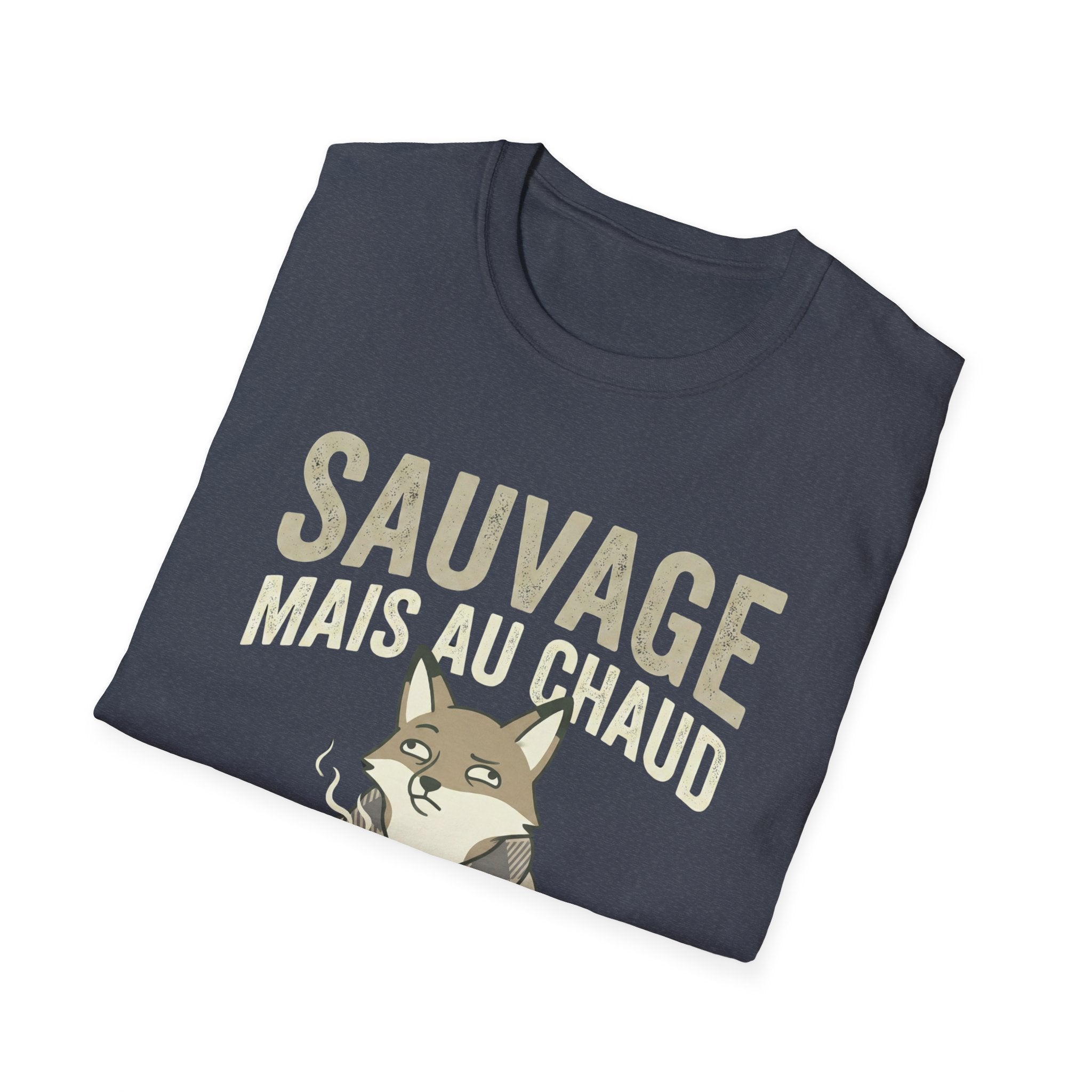 Sauvage Mais Au Chaud Fox T-Shirt — Cozy Vintage Fox Graphic Tee