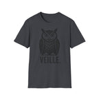 T-shirt illustré avec hibou — « VEILLE. » — T-shirt graphique vintage de veille nocturne