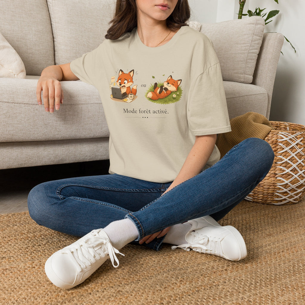 T-shirt graphique avec renards — « Mode forêt activé / … »