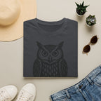 T-shirt illustré avec hibou — « VEILLE. » — T-shirt graphique vintage de veille nocturne