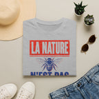 T-shirt — « La nature n’est pas un décor » — T-shirt graphique pour la protection des abeilles
