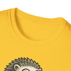 Eco Hedgehog T‑Shirt — "Écolo mais fatigué" Cute Eco-Friendly Graphic Tee