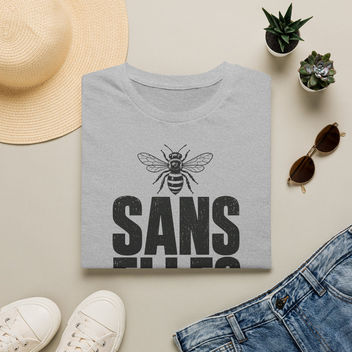 T-shirt — « Sans elles, plus rien » — Illustration graphique d’abeilles