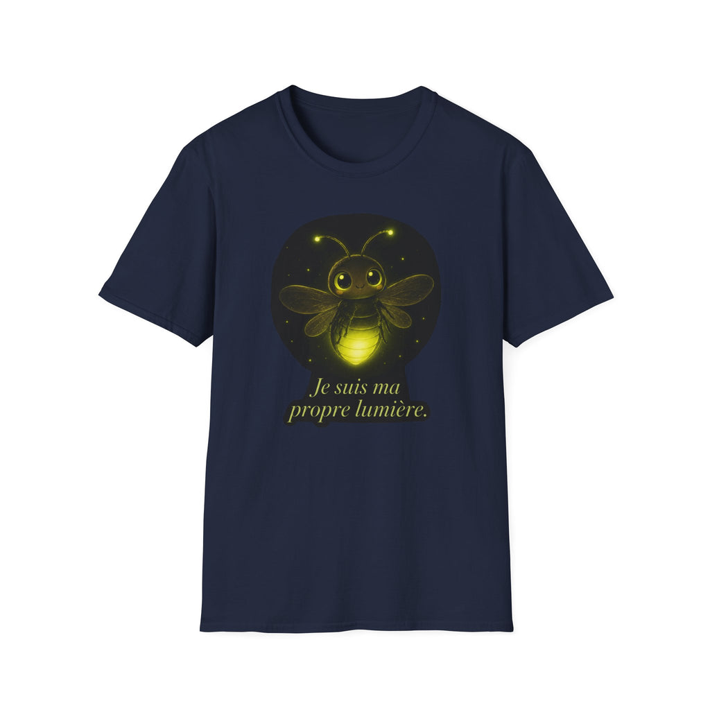 T-shirt Luciole lumineuse — Adorable insecte rayonnant avec inscription « Je suis ma propre lumière »