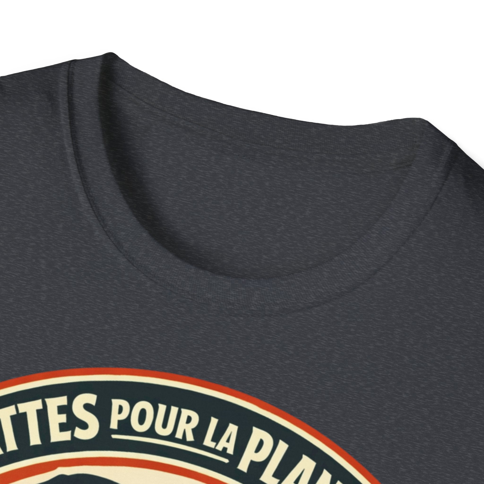 T-Shirt — "Pattes Pour La Planète" Eco Pet Rescue Tee (Adopte • Réutilise • Aime)