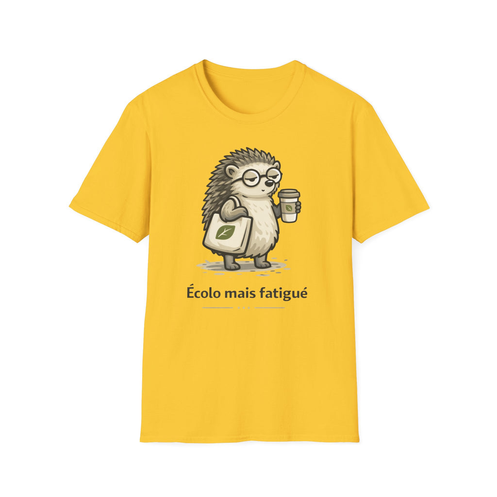 Eco Hedgehog T‑Shirt — "Écolo mais fatigué" Cute Eco-Friendly Graphic Tee