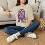 T-shirt graphique avec hibou — Hibou violet avec inscription « Je sais. »