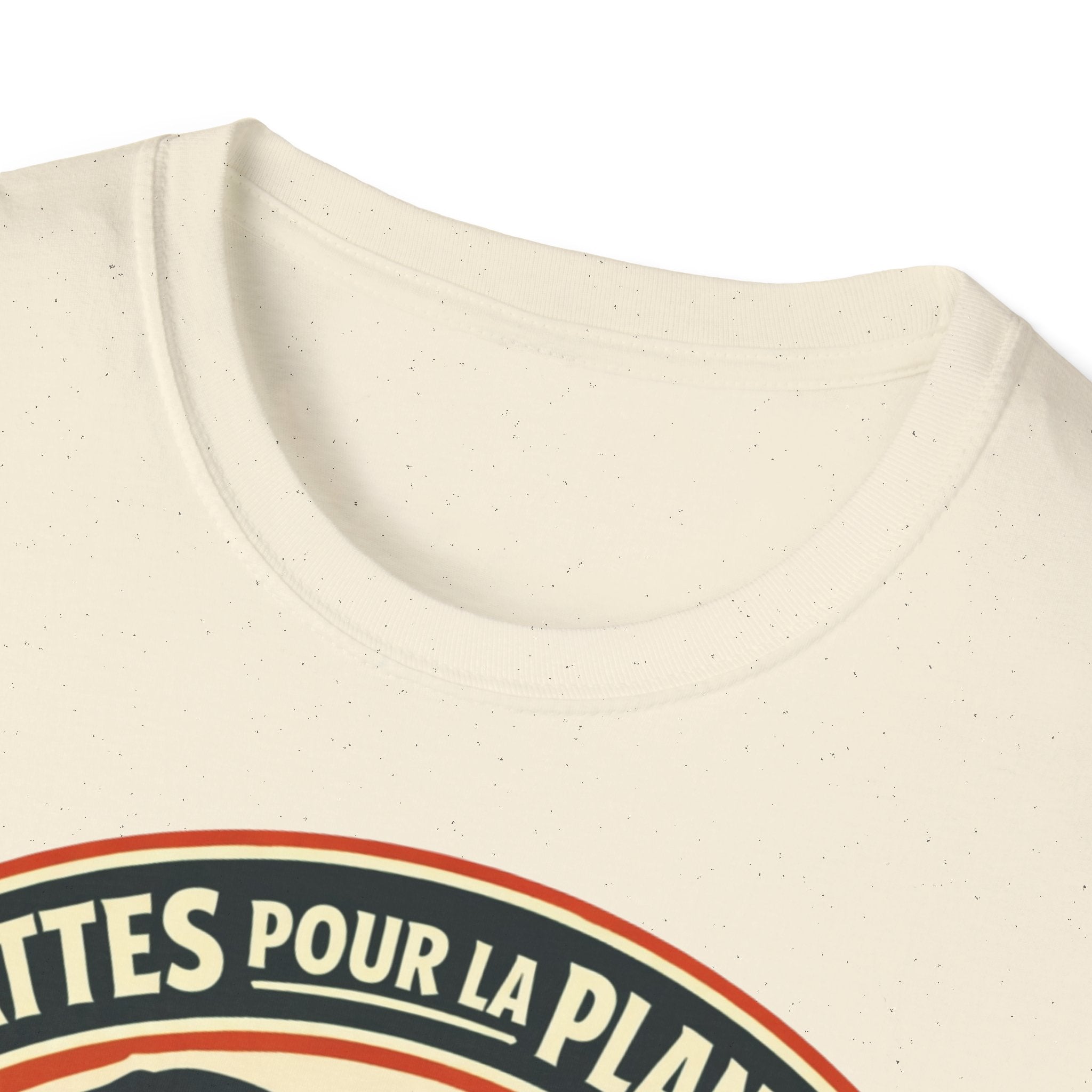T-Shirt — "Pattes Pour La Planète" Eco Pet Rescue Tee (Adopte • Réutilise • Aime)