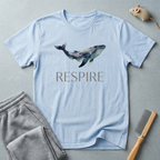 T-shirt baleine «RESPIRE» — T-shirt graphique apaisant sur le thème de l’océan