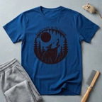 T-shirt loup hurlant — T-shirt graphique forêt et lune «Instinct & Science»