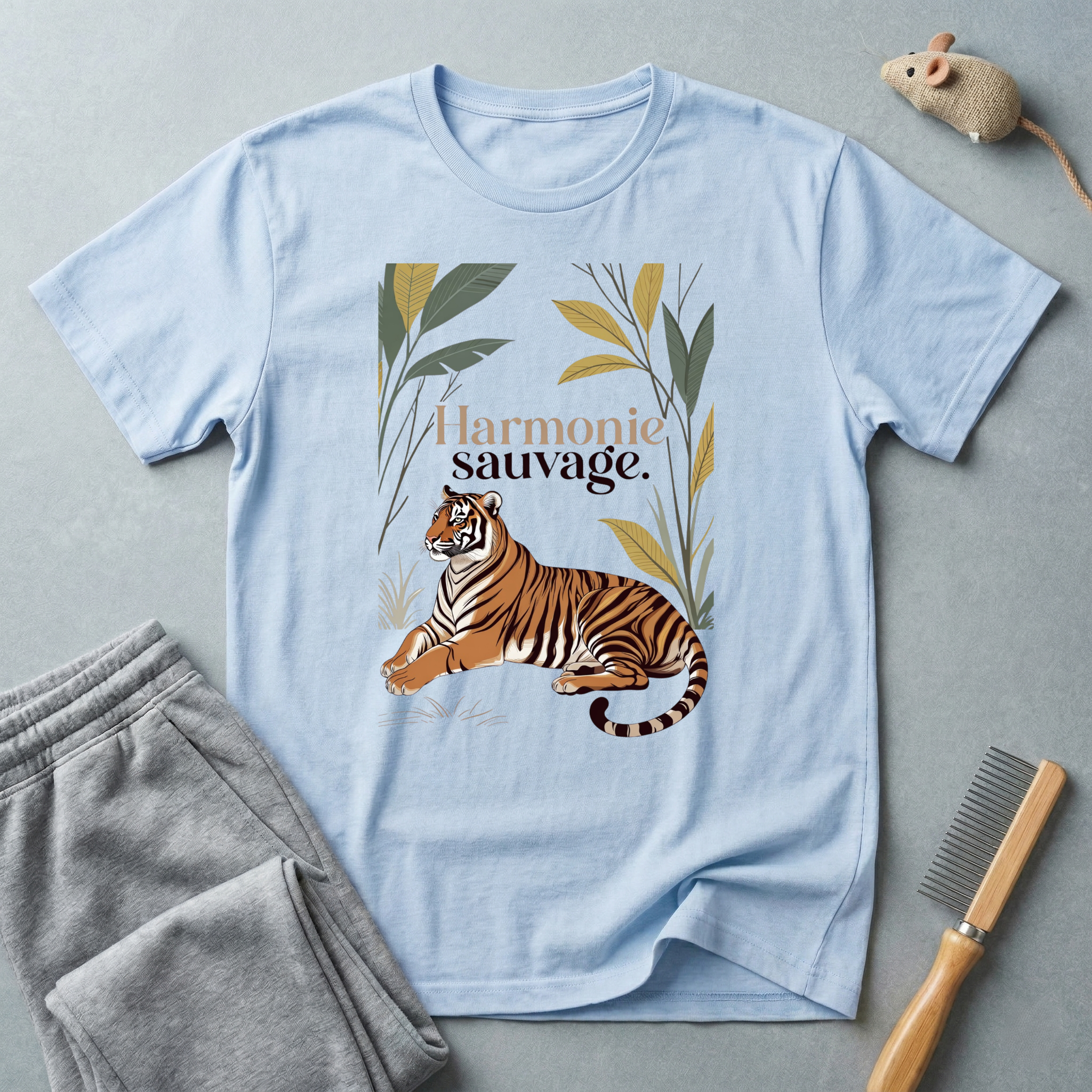 T-shirt graphique tigre botanique «Harmonie sauvage»