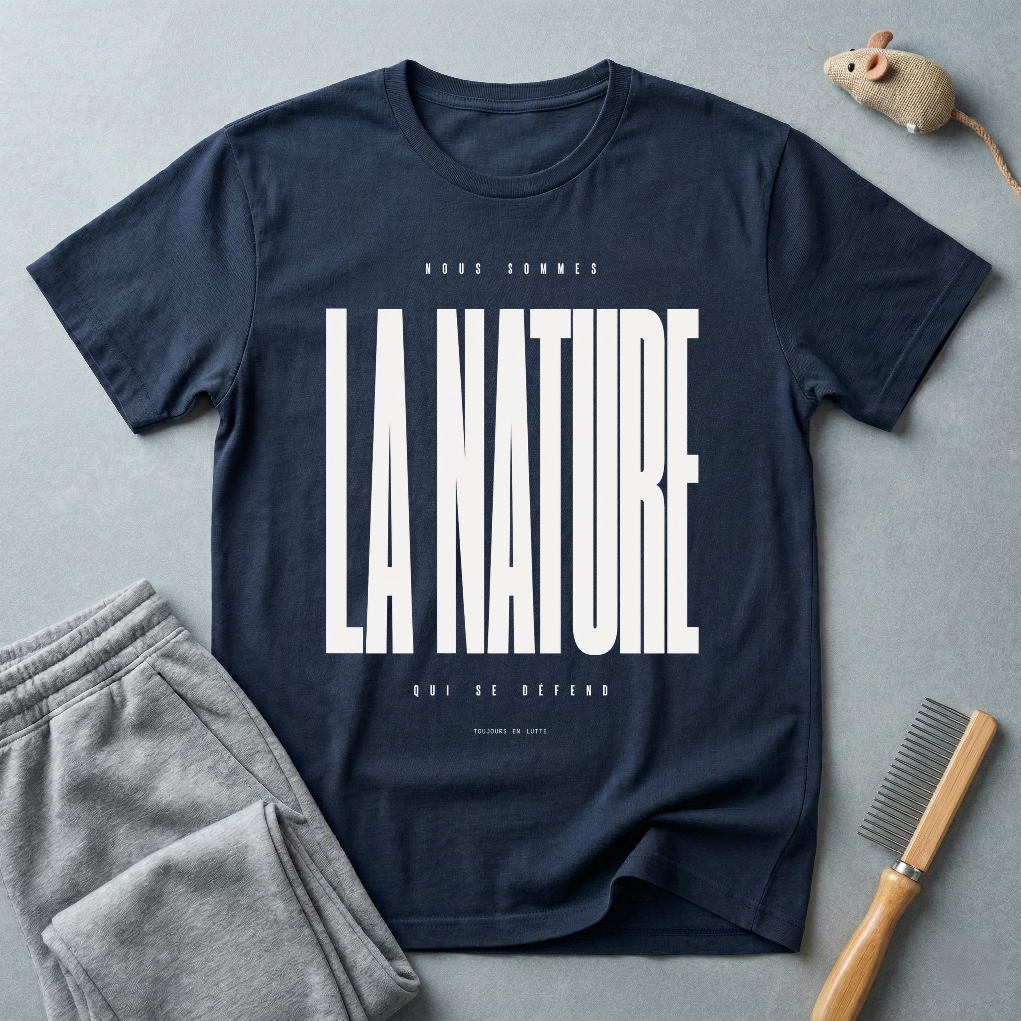T-shirt graphique Nature — T-shirt minimaliste en typographie