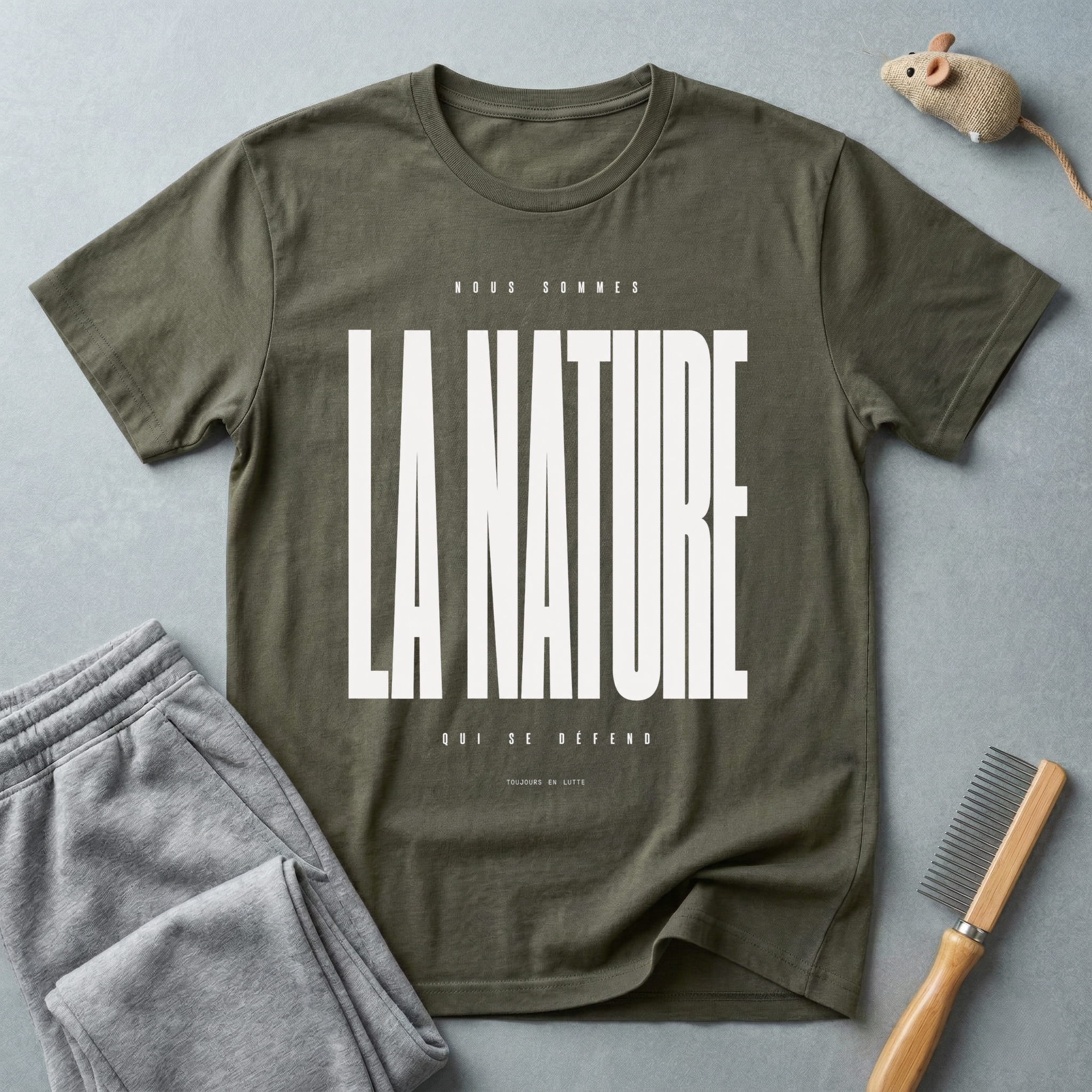 T-shirt graphique Nature — T-shirt minimaliste en typographie