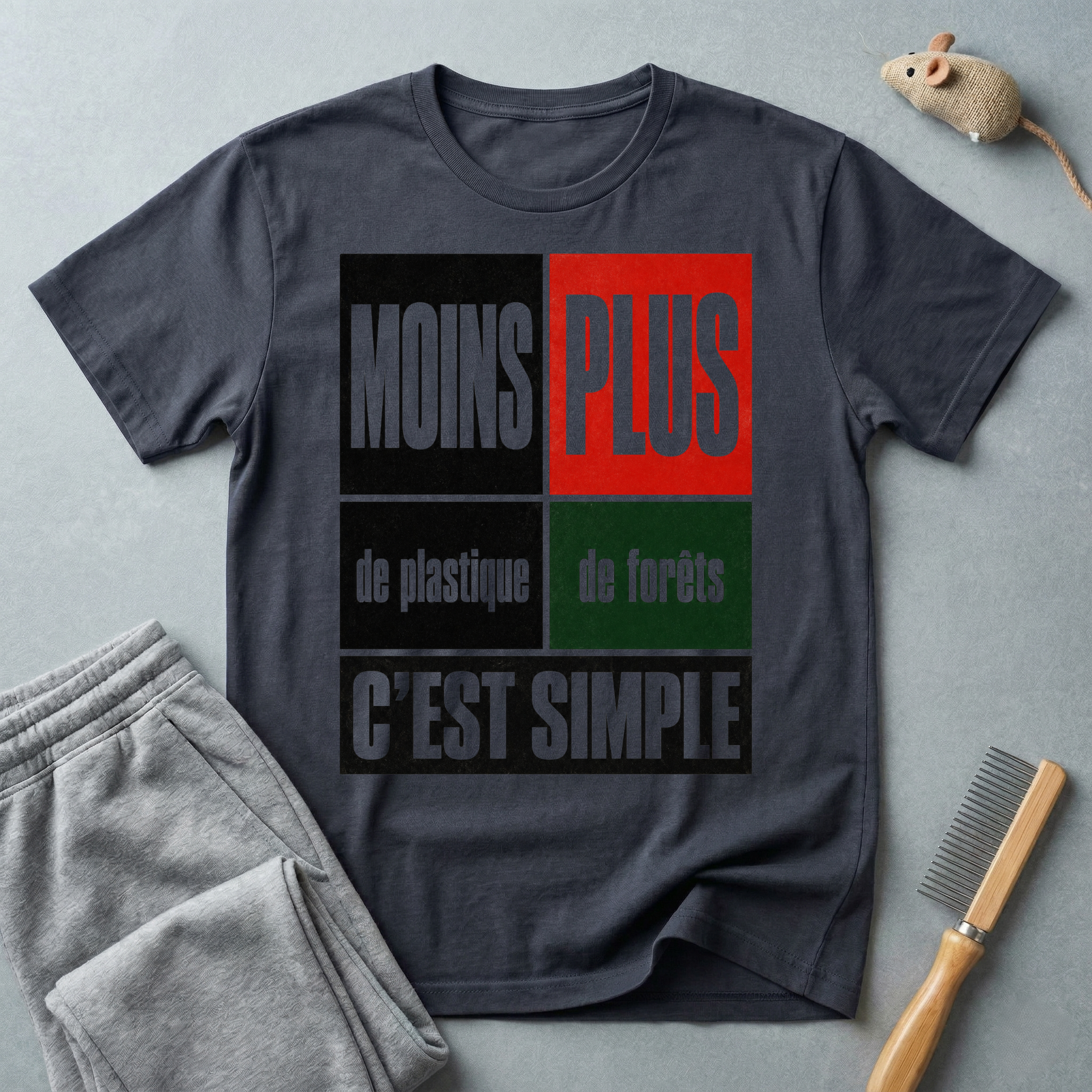 T-Shirt — “Moins Plastique, Plus Forêts — C’est Simple”