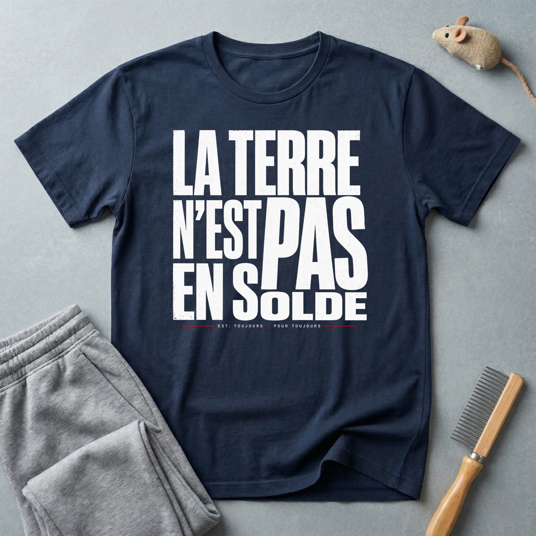 T-shirt — «La Terre n’est pas en solde»
