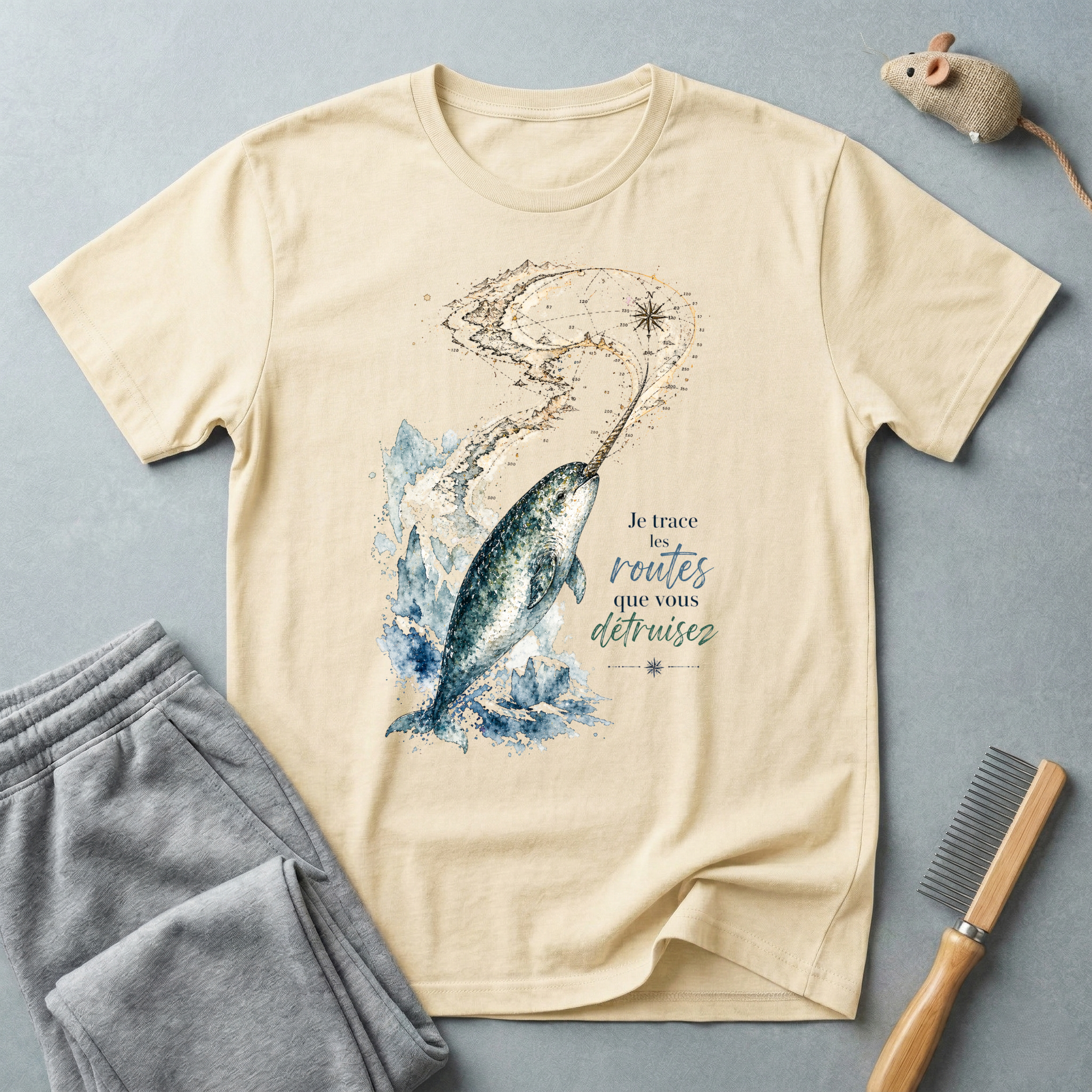 T-shirt narval nage étoilée — «Je trace les routes que vous détruisez» — T-shirt animalier océanique