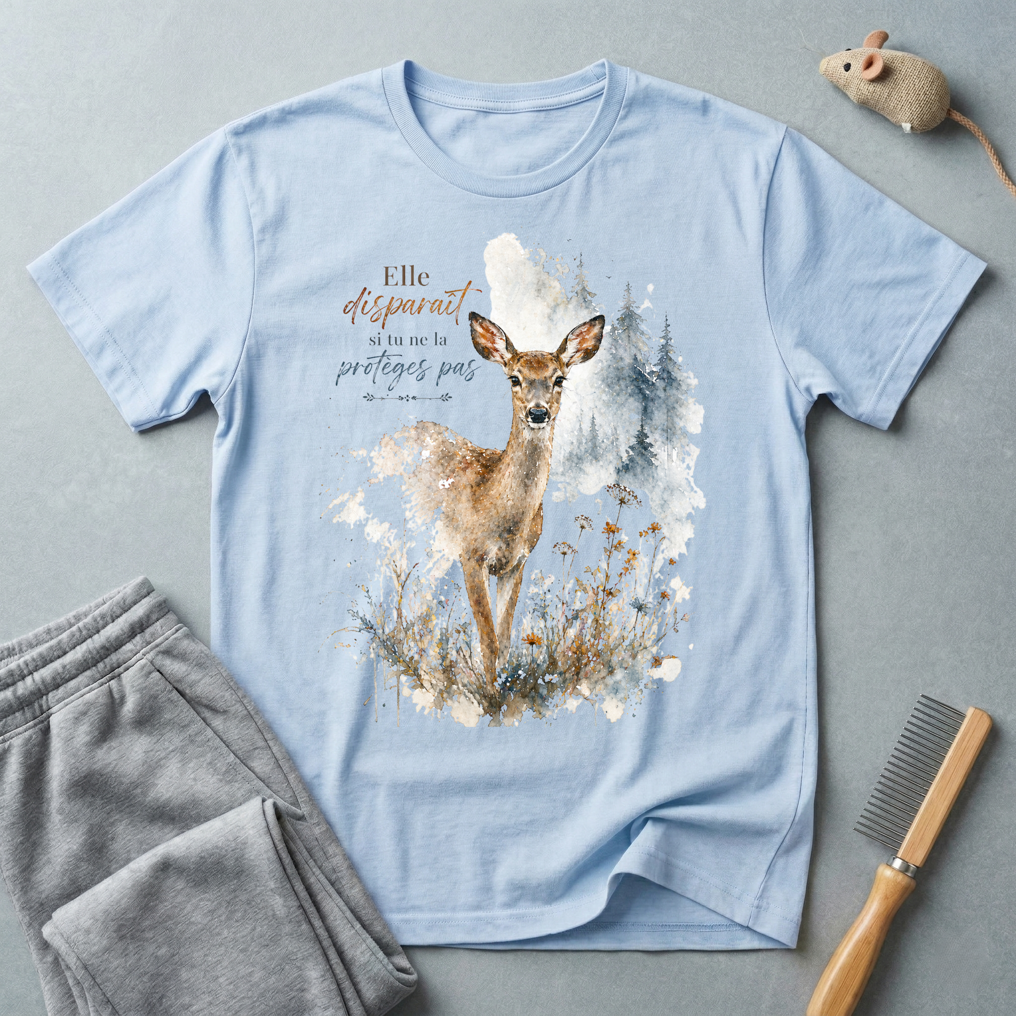 T-shirt aquarelle cerf des bois — «Elle disparaît si tu ne la protèges pas»