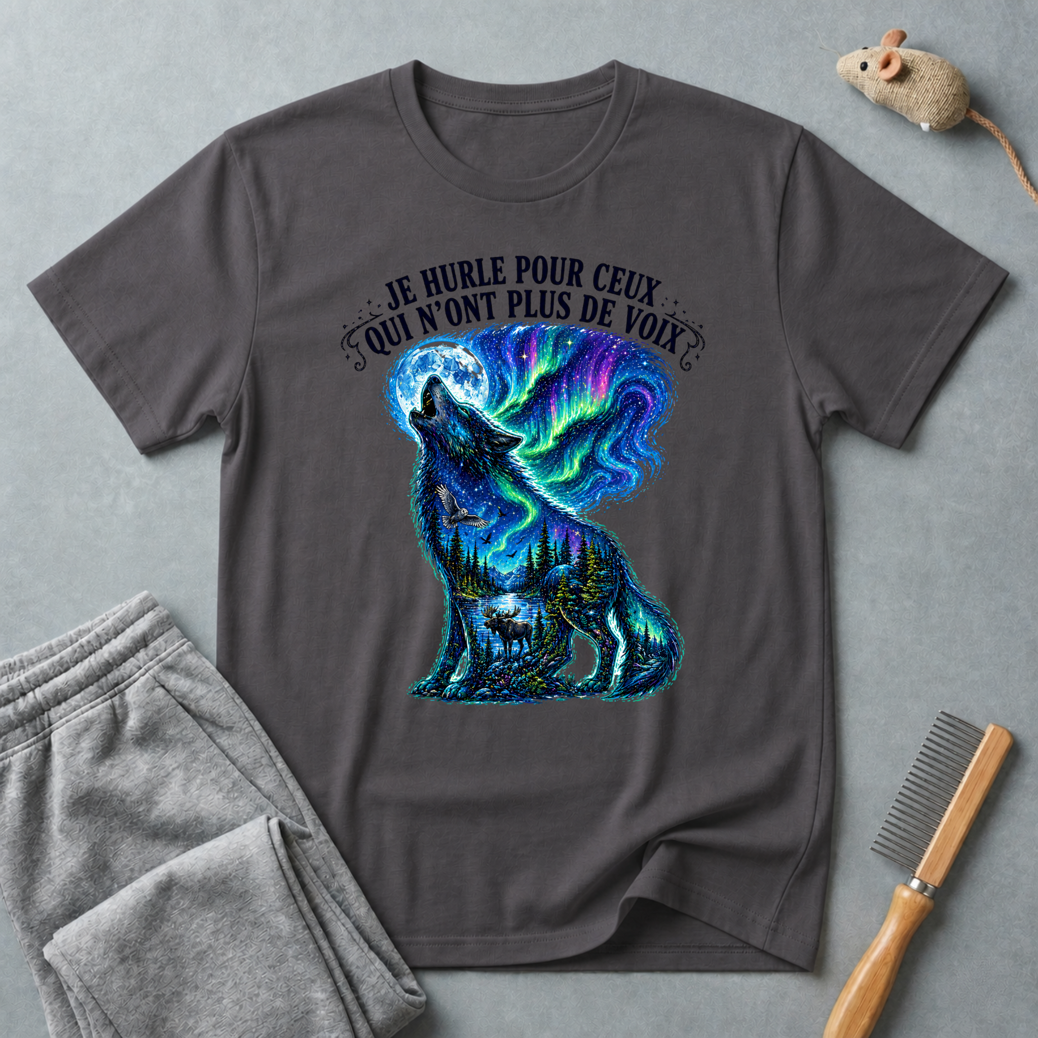 T-shirt «Je hurle pour ceux qui n'ont plus de voix» — Graphique loup aurores boréales