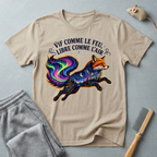 T-shirt illustration mystique colorée de renard — «Vif comme le feu, libre comme l’air»