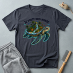 T-shirt  illustration graphique de tortue de mer — «Je porte mon monde»