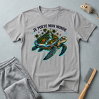 T-shirt  illustration graphique de tortue de mer — «Je porte mon monde»