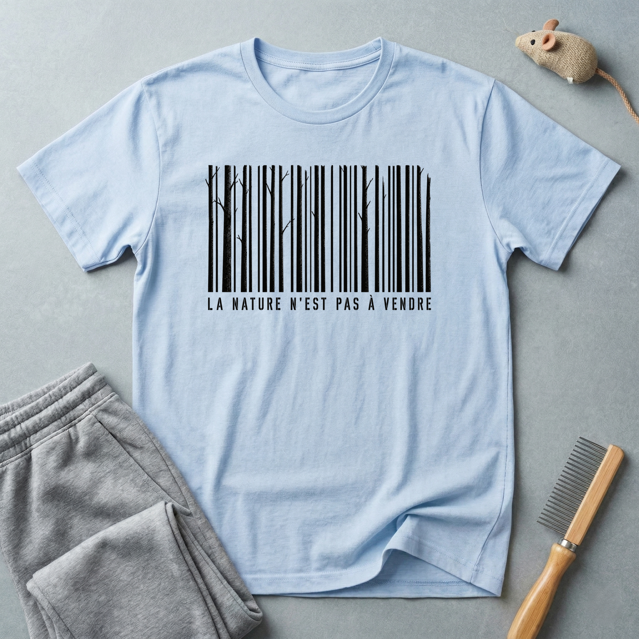 T-shirt graphique à code-barres — «La nature n’est pas à vendre»