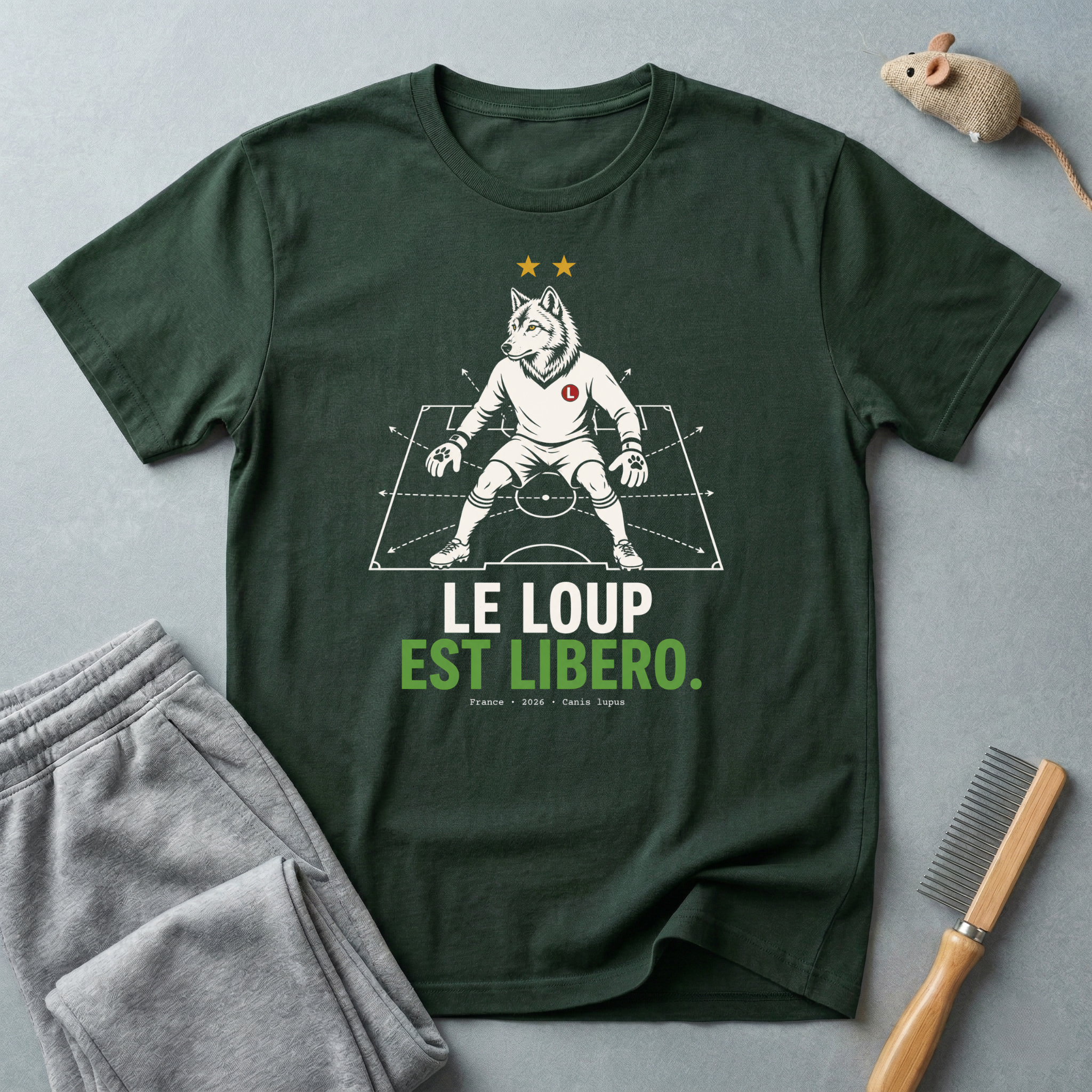 T-shirt graphique de loup de football — "Le Loup Est Libero"