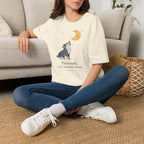 T-shirt Loup hurlant à la lune — Adorable illustration du ciel nocturne