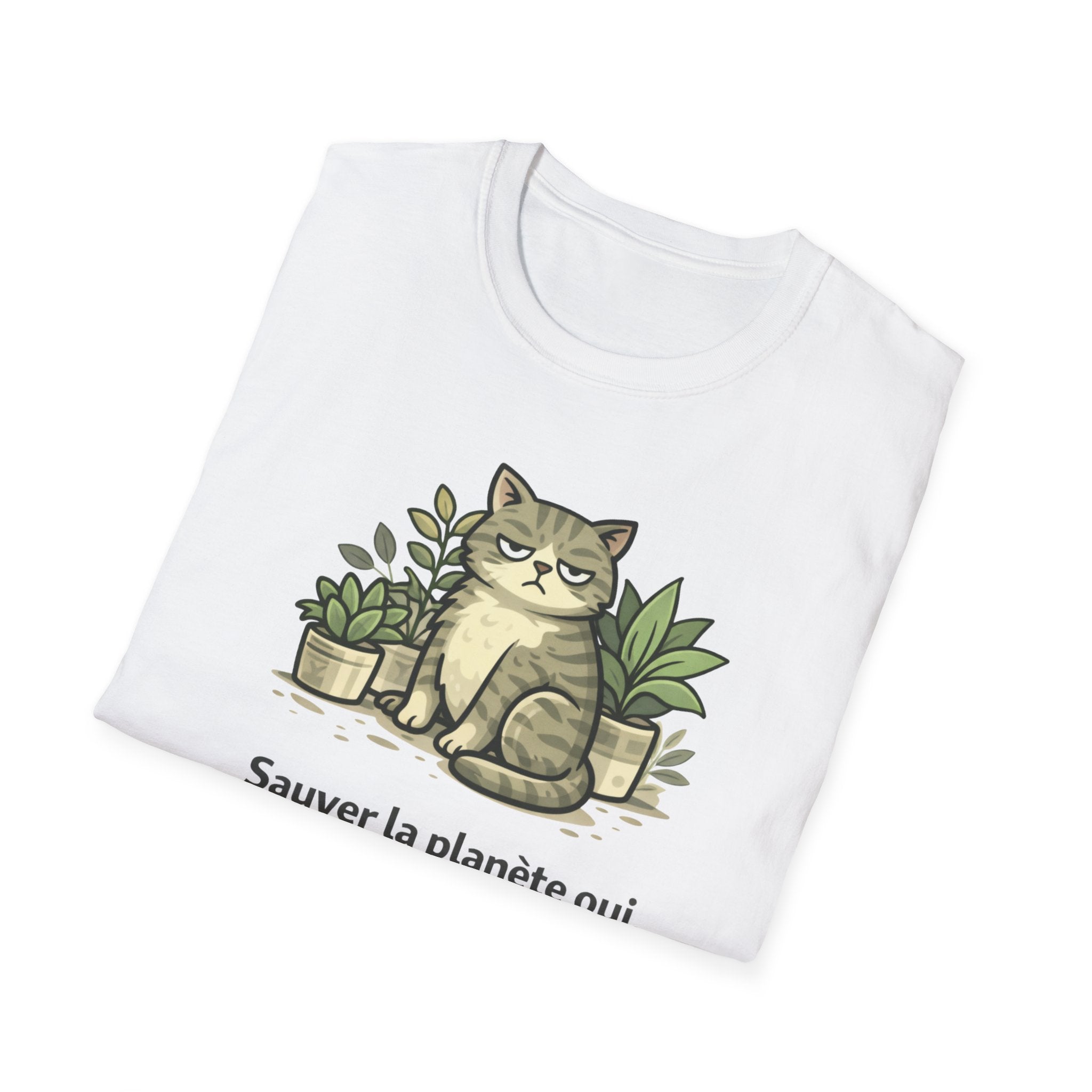 Cat & Plants T‑Shirt — "Sauver la planète oui, parler aux gens non" Eco Cat Graphic Tee