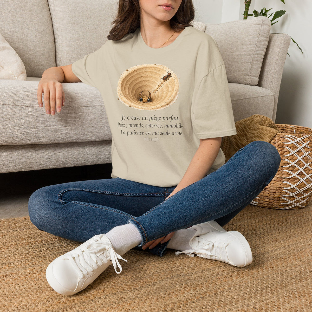 T-shirt — Illustration d’un piège à sable avec « Je creuse un piège parfait »