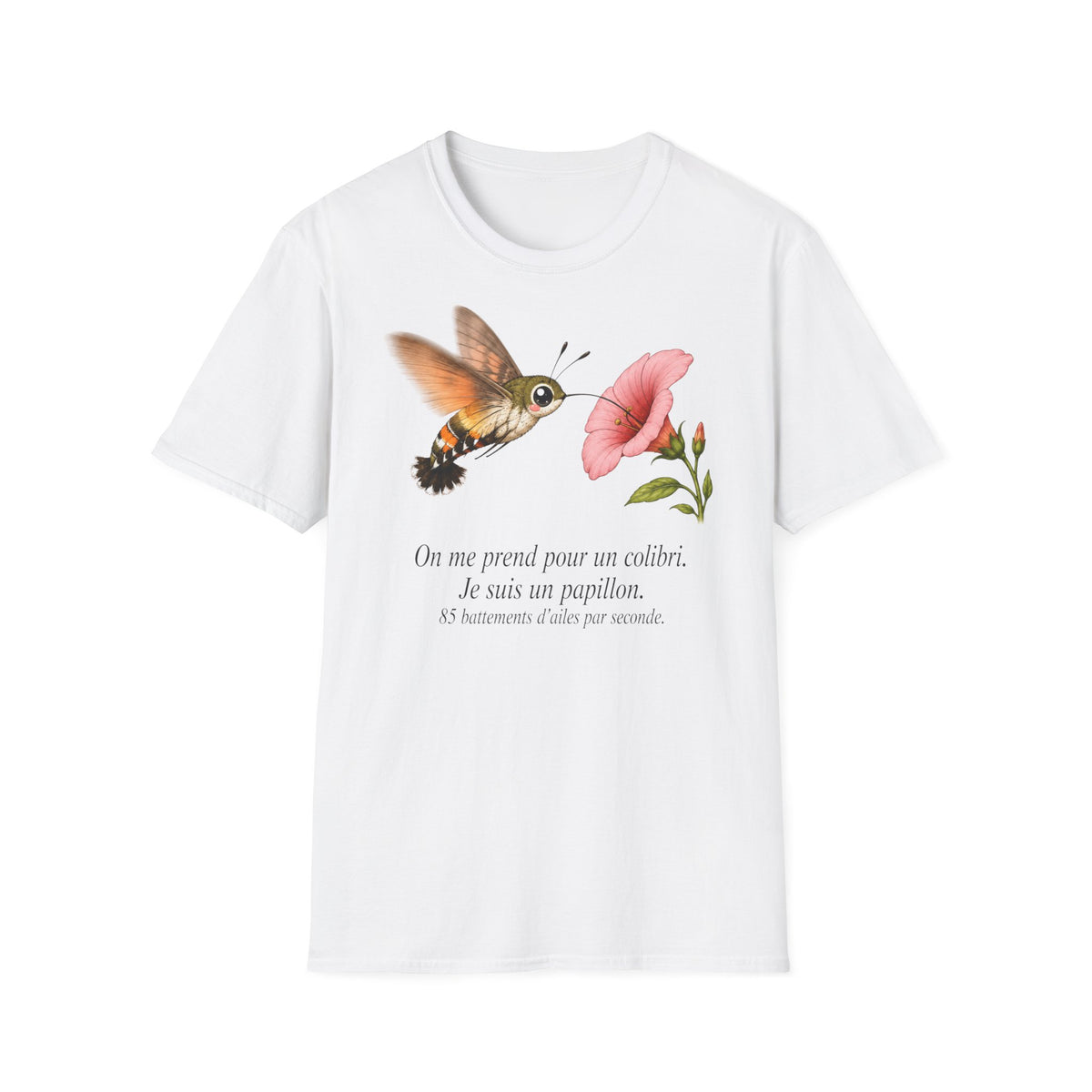 T-shirt fleuri avec colibri et coquelicot — « On me prend pour un colibri, je suis un papillon »