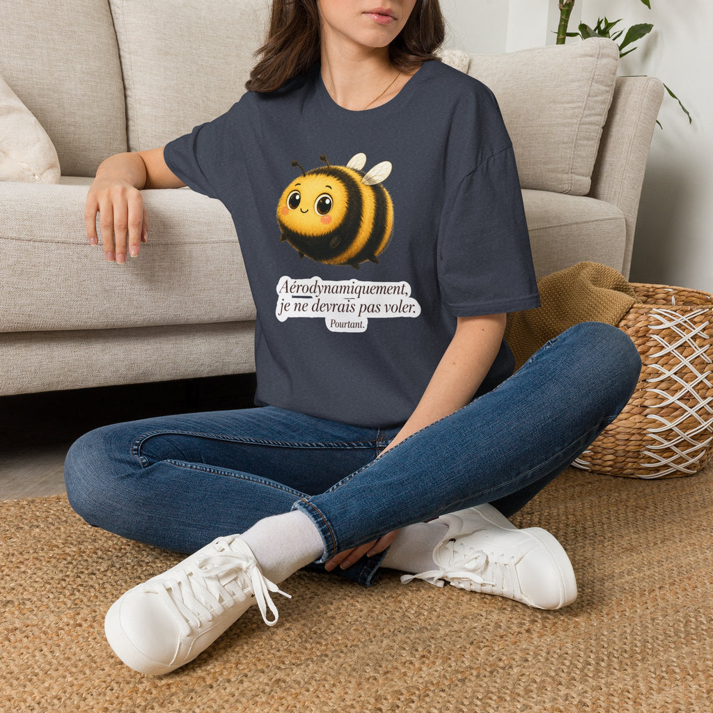 T-shirt Abeille mignonne — Adorable illustration de bourdon