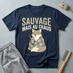 T-shirt renard « Sauvage mais au chaud » — T-shirt graphique renard vintage et cosy