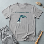 T-shirt illustration Dauphin «Jouer sérieusement»
