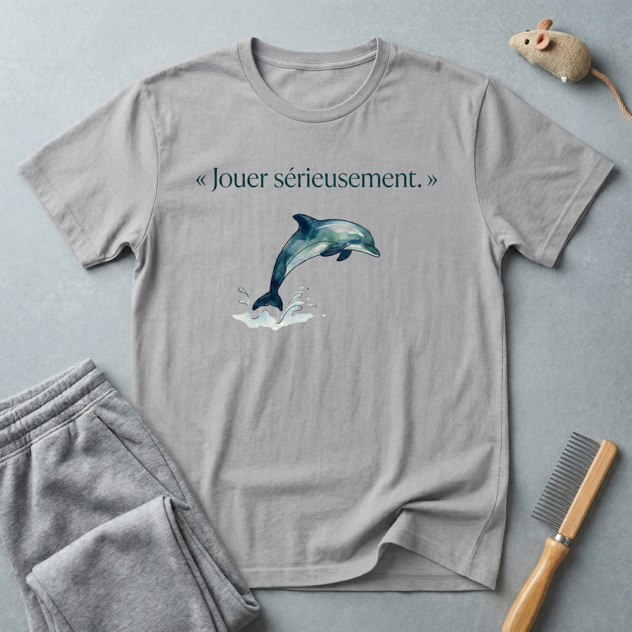 T-shirt illustration Dauphin «Jouer sérieusement»