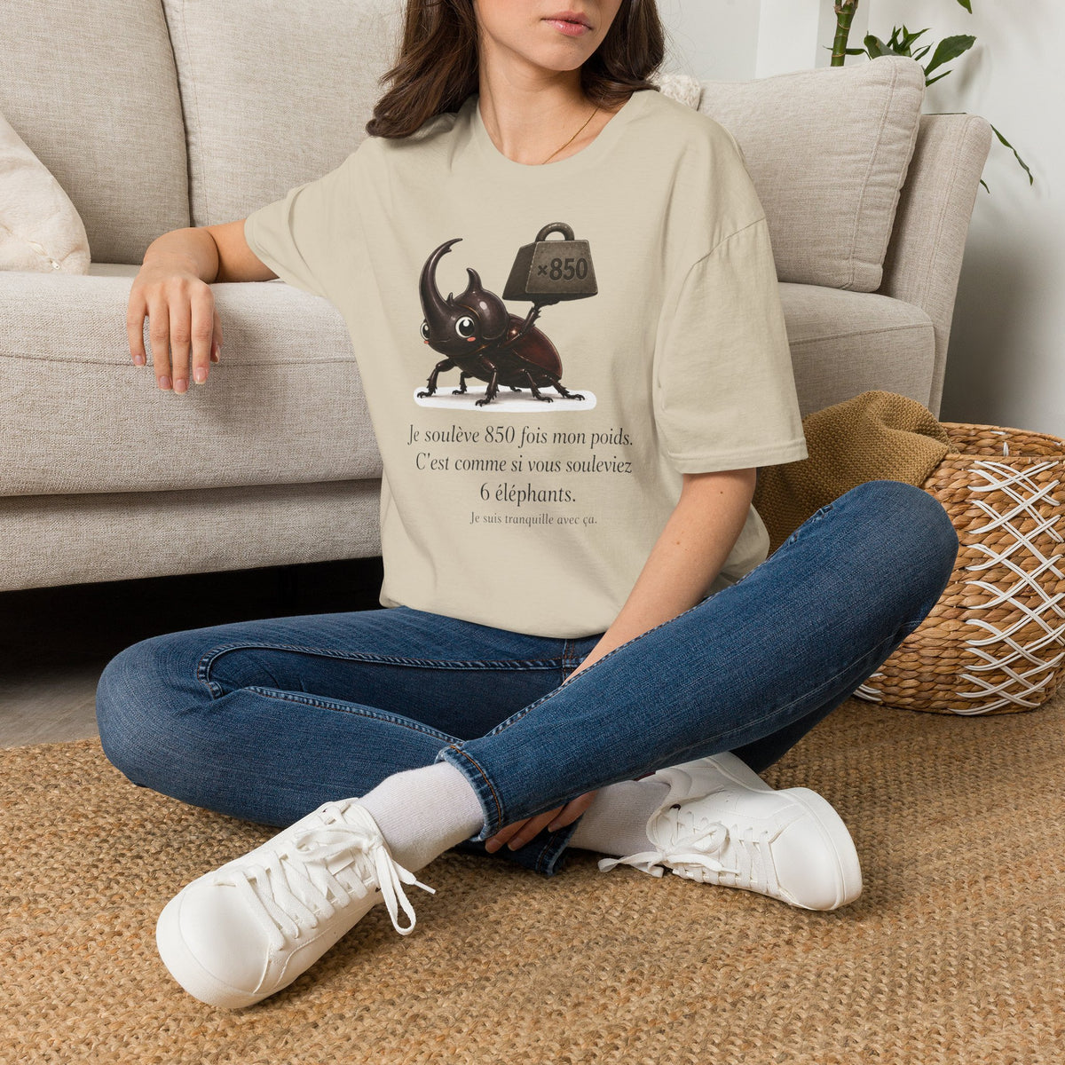 T-shirt « Force du scarabée » — Adorable scarabée rhinocéros portant 850 fois son poids