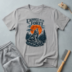 T-shirt — L’Appel de la Forêt: motif loup (loup hurlant, lune et forêt) 🐺🌙🌲