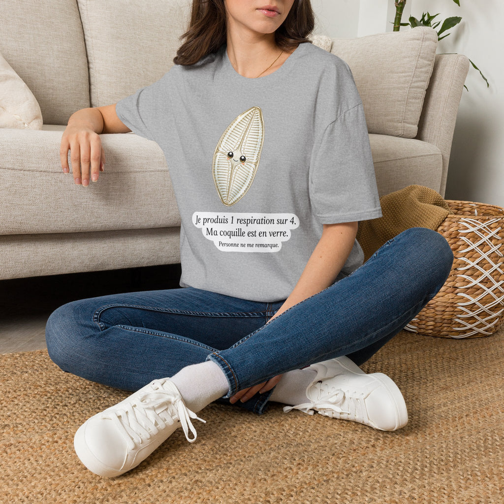 T-shirt — Adorable illustration d’une coquille en verre