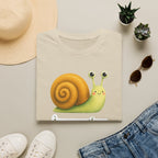 T-shirt illustré avec escargot — « À mon rythme. » — Adorable T-shirt « slow living »
