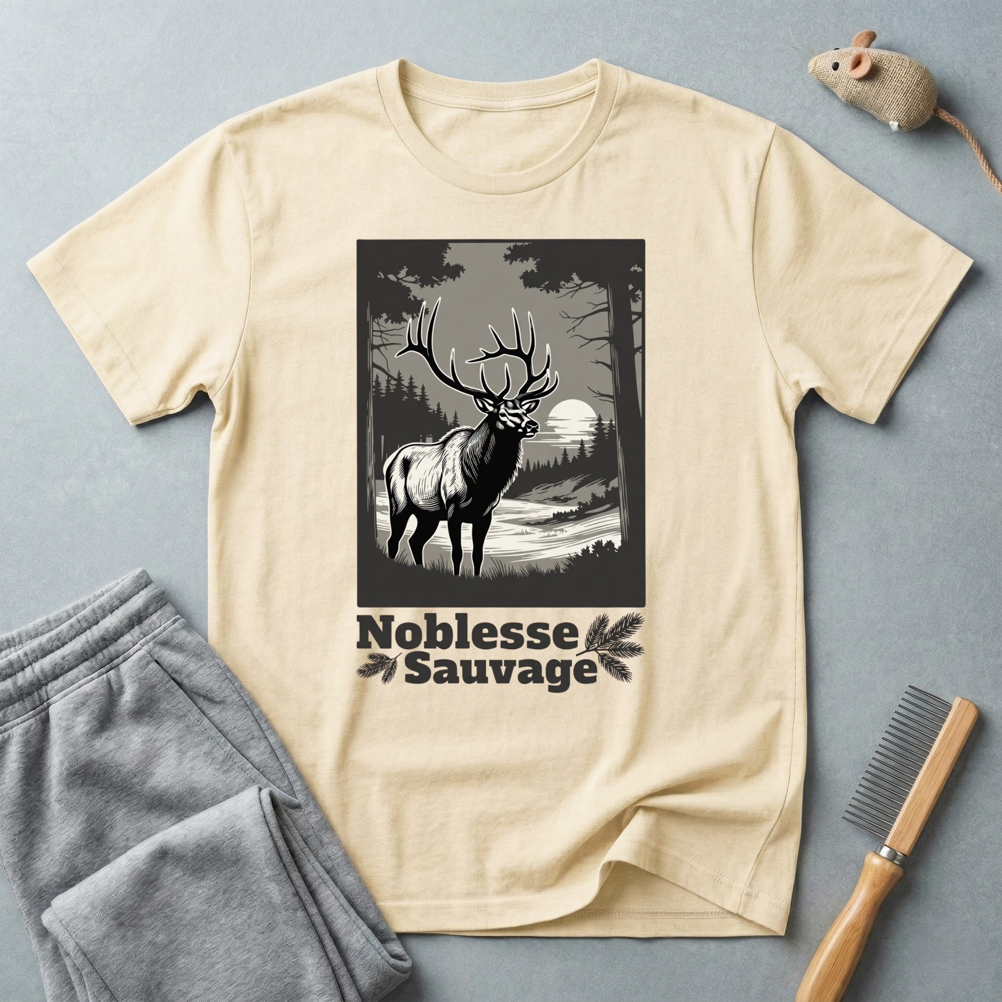 T-shirt graphique nature élan — T-shirt outdoor «Noblesse Sauvage»