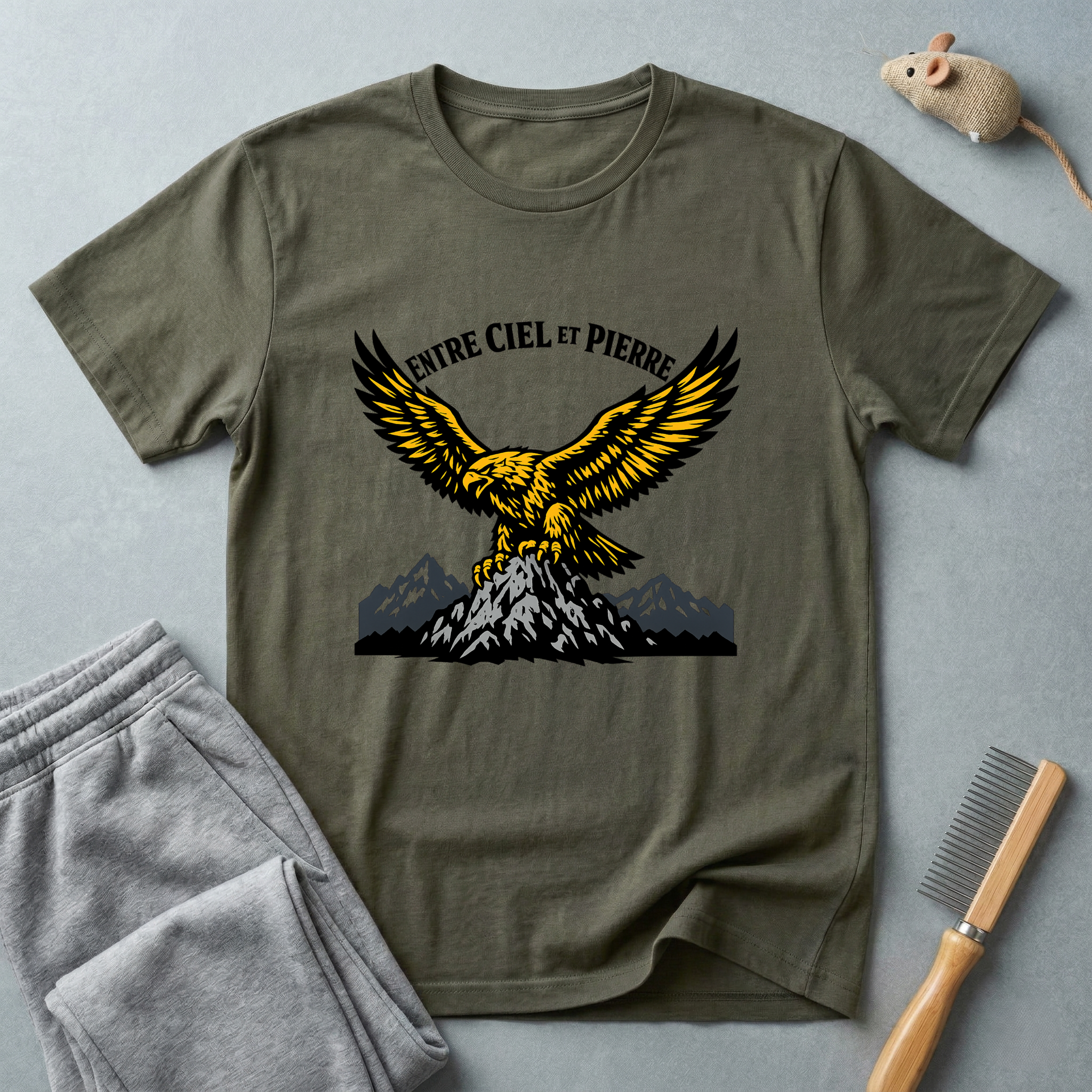 T-shirt aigle au-dessus des montagnes — T-shirt outdoor vintage «Entre Ciel et Pierre»