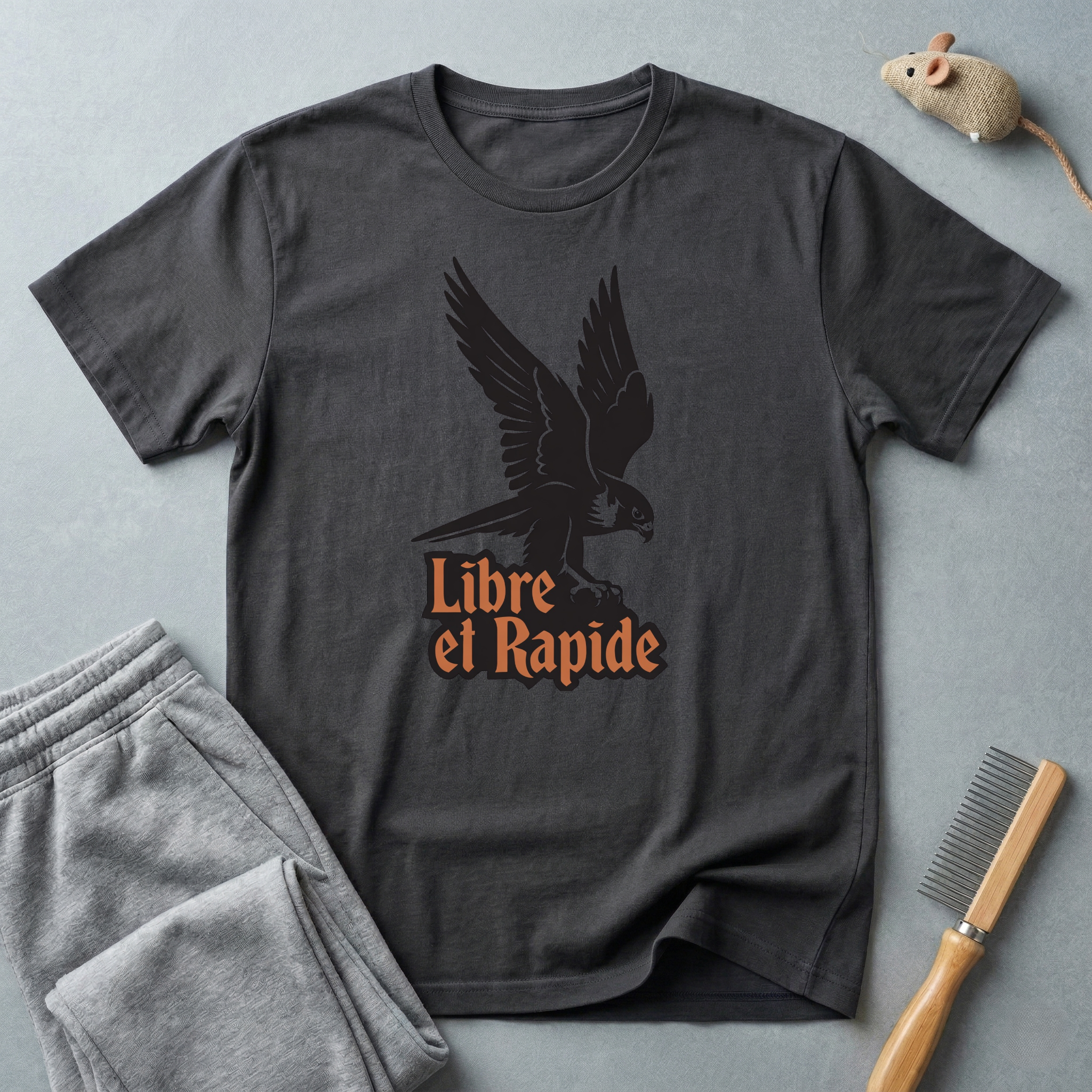 T-shirt Faucon «Libre et Rapide»