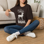 T-shirt illustré avec cerf — « DIGNE. » — T-shirt graphique inspiré de la nature