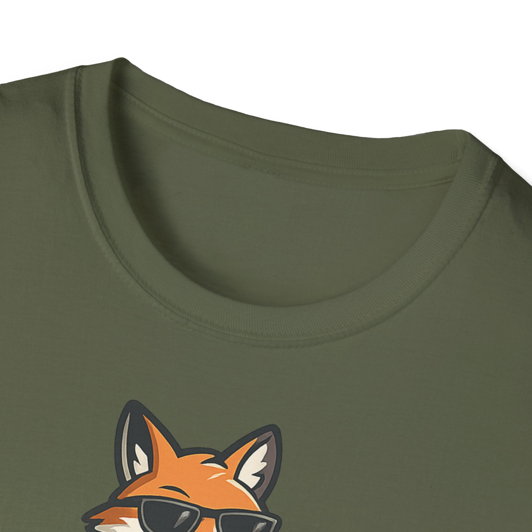 Fox Illustration T-Shirt — "Durable Mais Méfiant" Cute Fox Graphic Tee