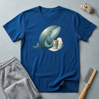 T-shirt graphique Baleine et tasse de café