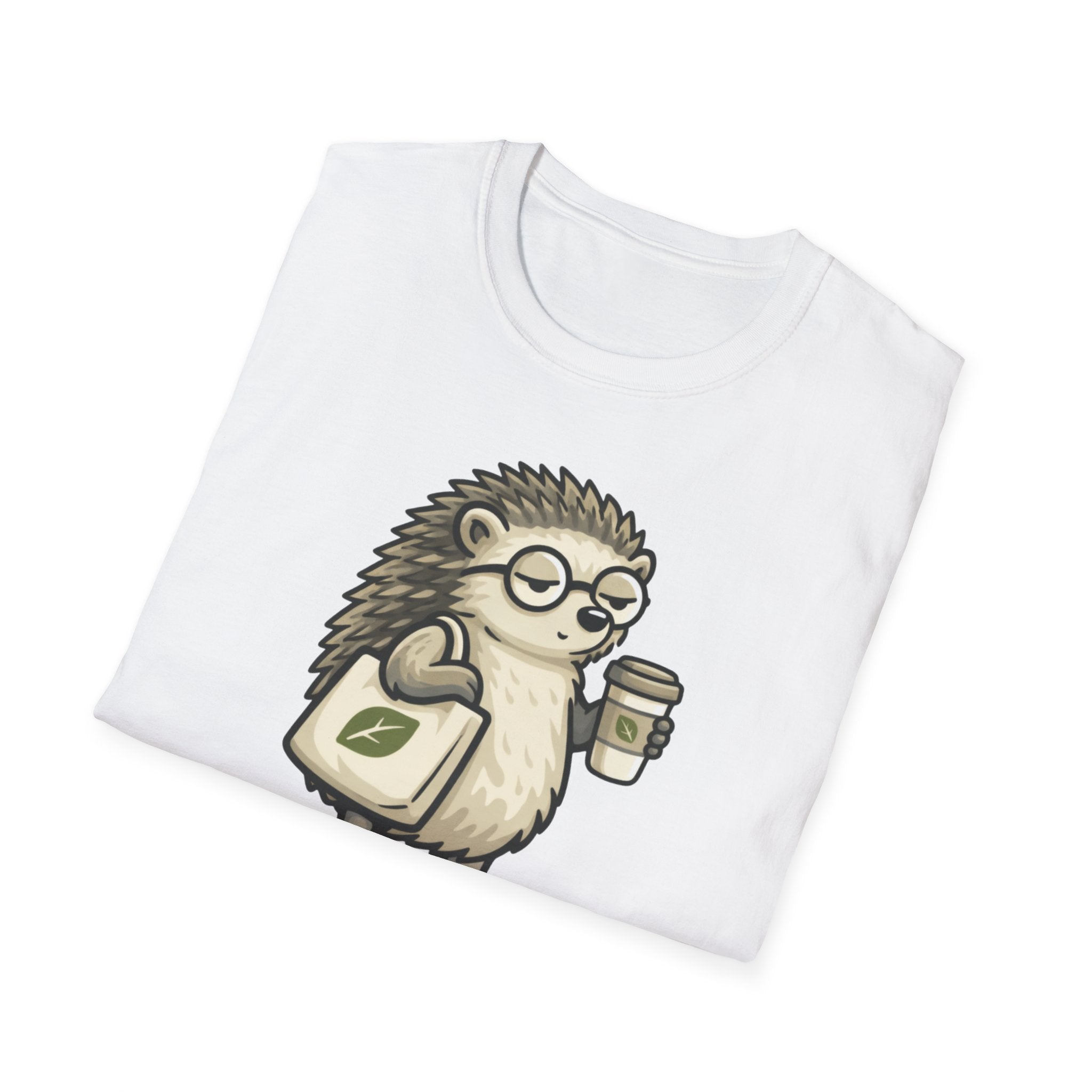 Eco Hedgehog T‑Shirt — "Écolo mais fatigué" Cute Eco-Friendly Graphic Tee