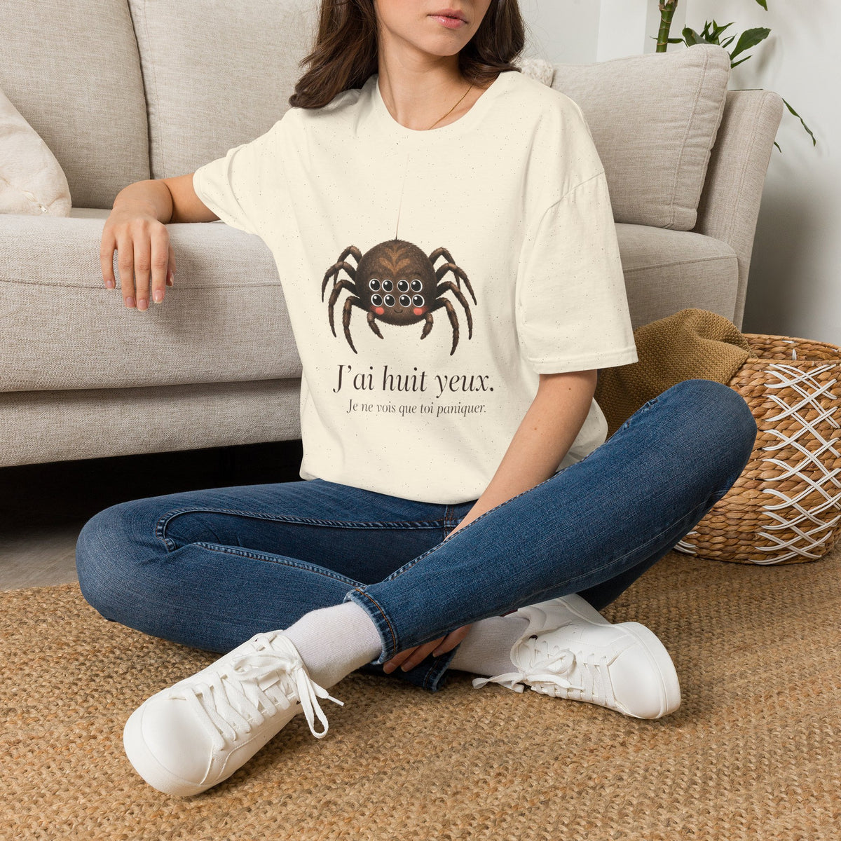 T-shirt illustré avec araignée — « J’ai huit yeux »