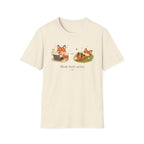 T-shirt graphique avec renards — « Mode forêt activé / … »