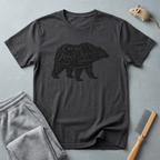 T-shirt typographie Ours — T-shirt graphique nature Ours Calligraphie