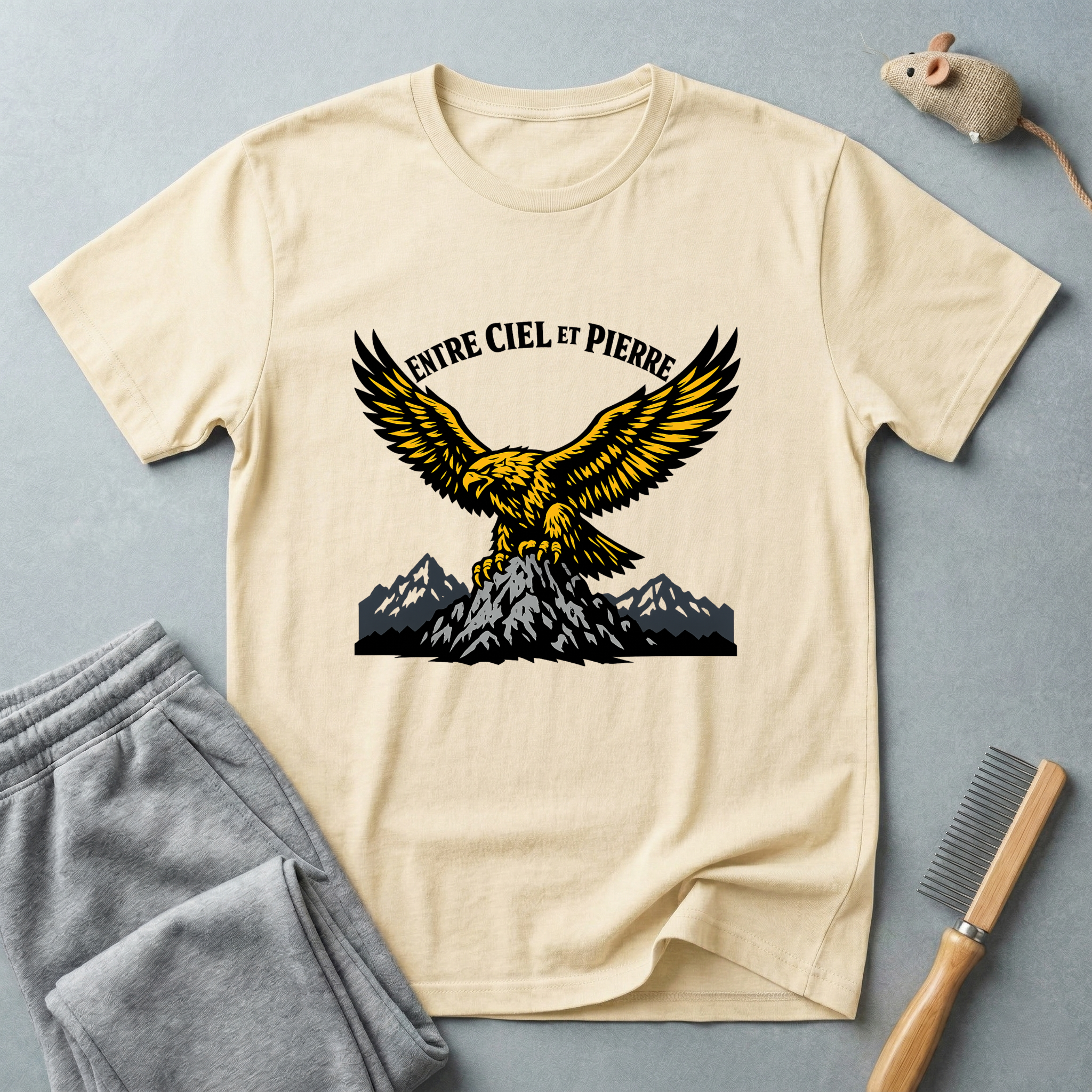 T-shirt aigle au-dessus des montagnes — T-shirt outdoor vintage «Entre Ciel et Pierre»